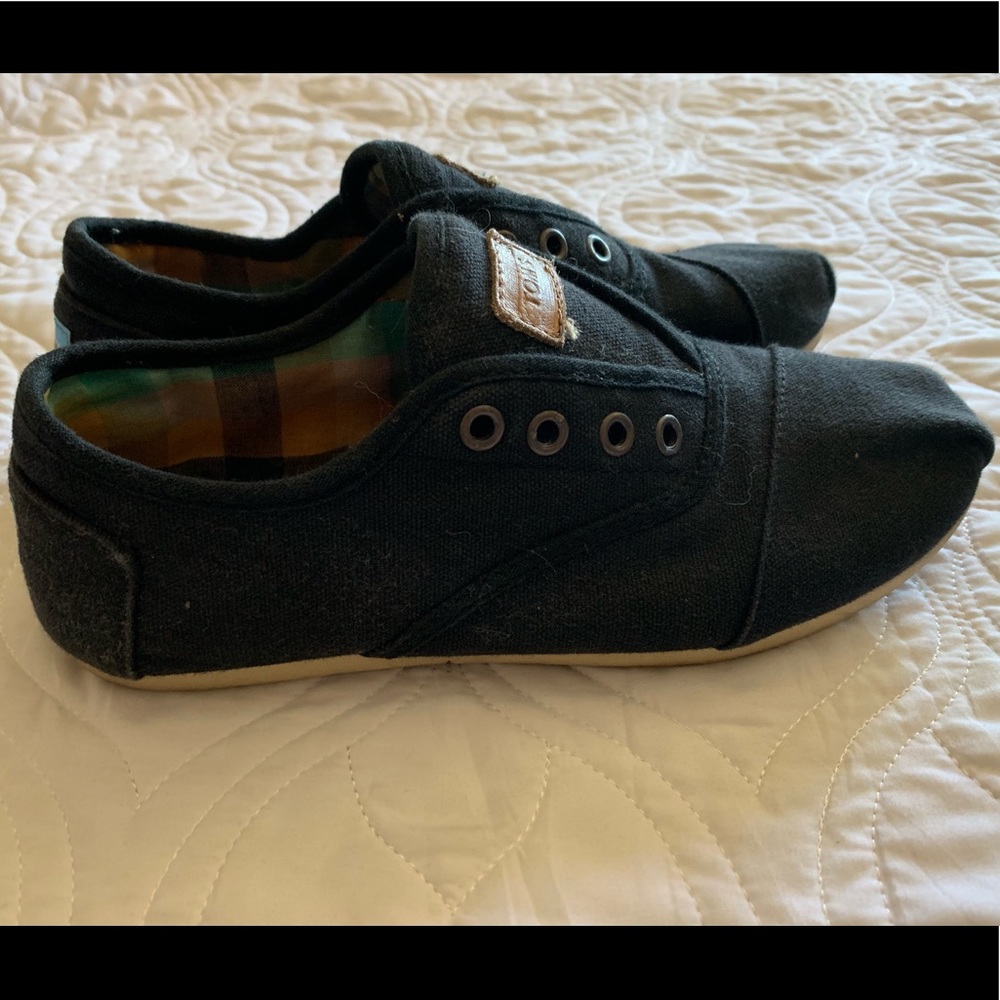 TWO Toms shoes size 7.5. Great condition!